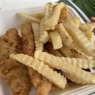 Fish basket comes with a drink