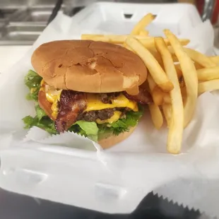 Bacon cheese burger