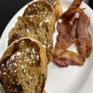 FRENCH TOAST