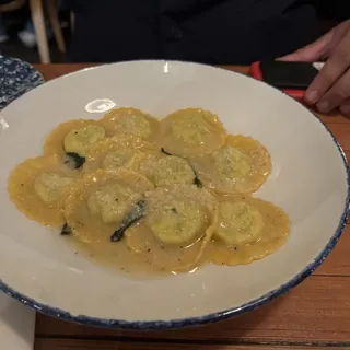 Ravioli Ricotta e Spinaci