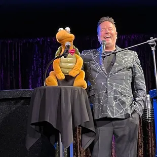 Winston the impersonating turtle.