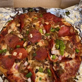 Deluxe Pizza