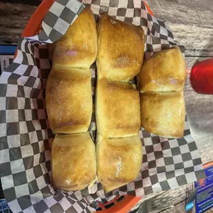 Dinner rolls ... outstanding!!!
