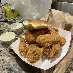 Wings and fish combo