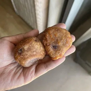Poi Mochi.   Mmmmm.