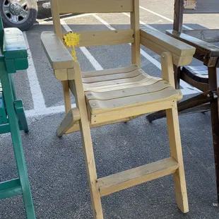 Awesome (but pricey) deck chairs