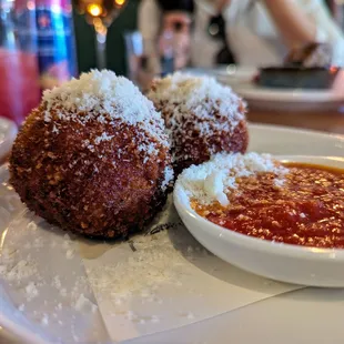 Arancini. $16. Risotto, salsa Calabrese.