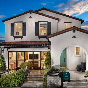 Altura neighborhood by McCaffrey Homes homebuilder at Tesoro Viejo.