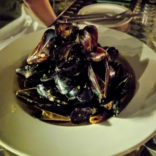Steamed Mussels