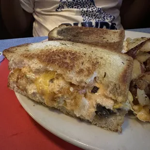 Tuna melt