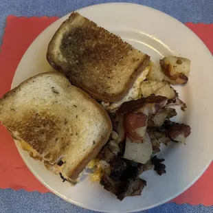 Tuna melt