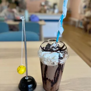 Double Dutch (Mega Chocolate Latte)