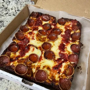 Rittenhouse Detroit Pizza