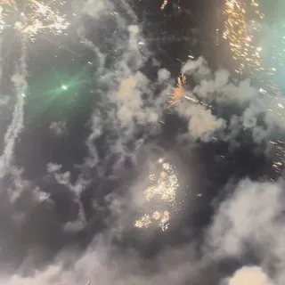 K M.