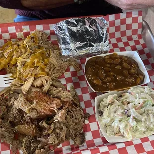 2 meat platter- pulled pork, pulled chicken, bbq baked beans and Cole slaw