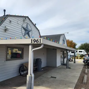 Mini store with snacks and alcoholic beverages