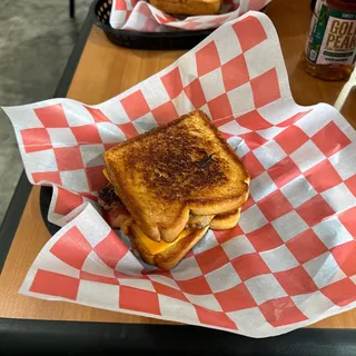 TEXAS BACON PATTY MELT