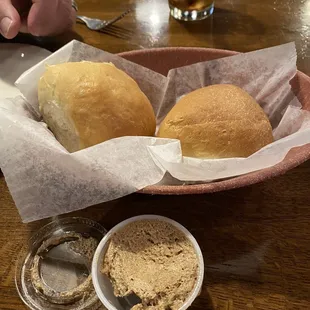 Rolls with cinnamon flavor spread