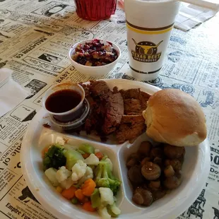 Two meats and two sides with a roll, a medium tea, and free desert - $15 OTD