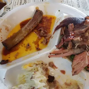 Very delicious my ríbs soaked on oil and also im glad i dont have a punch in my face 'cause the lady was mad like crazy  5 stars lol