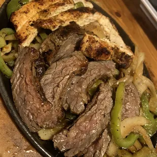 Chicken and Steak Sizzling Fajitas