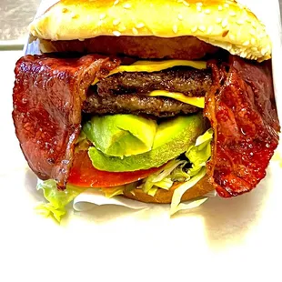 Avocado Bacon Delicious Burger