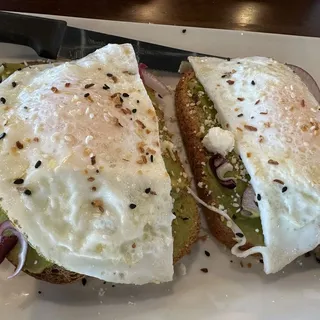 AVOCADO TOAST