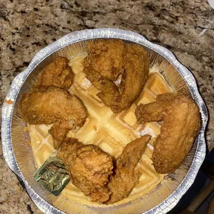 4 Piece Wings with 1 Waffle