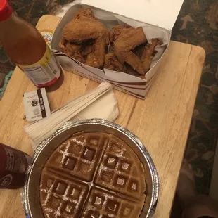 6 Piece Wings with 1 Waffle