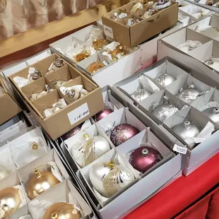Reminds me of childhood tree, more gorgeous detailed ornaments.