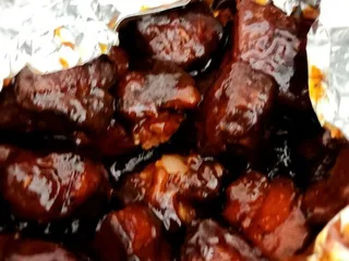 BBQ From The Curb