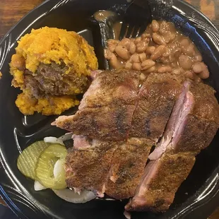 Ribs, sweet potatoes and beans! No need for bbq sauce.