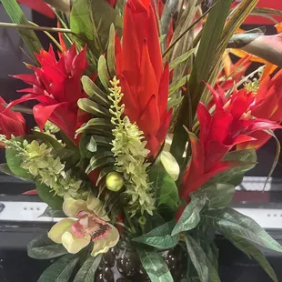 sushi and sashimi, interior