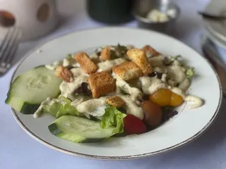 Rogue's Manor At Sweet Spring