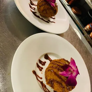 EL MEJOR FRIED ICE CREAM