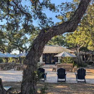 cobblestone patio #venue