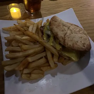 Texas Lodge Supreme Burger