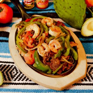 a platter of mexican food