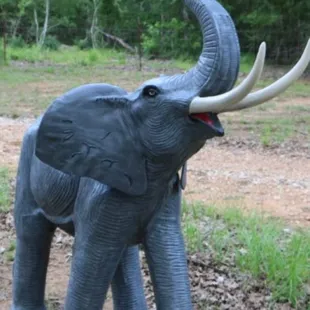 Elephant with fountain. 6'