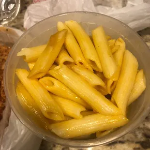 "Mac and Cheese" (2022)