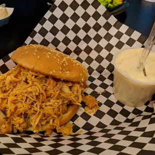 Pulled chicken and side of mashed potatoes and gravy (lunch special)