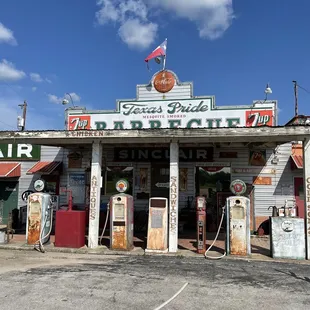 the front of the restaurant