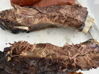 Zebs Restaurant & Bar