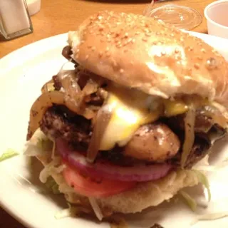 Smokehouse Burger*