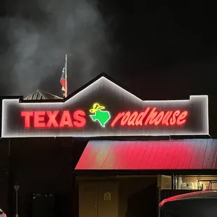 Roadhouse (Peter griffin voice)