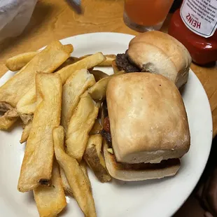 Kids mini burgers