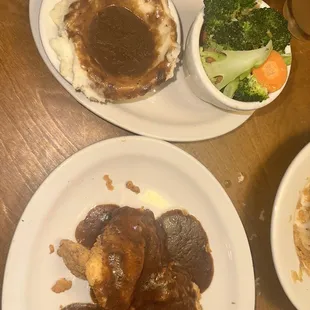 COUNTRY FRIED CHICKEN