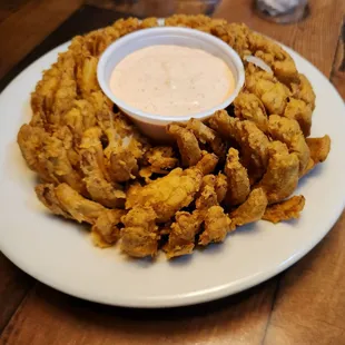 Cactus Blossom (Blooming Onion copycat)