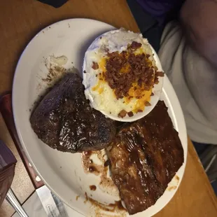 Sirloin* &amp; Ribs