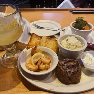 Legend Margarita, 6oz Filet &amp; Shrimp, Mashed Potatoes, and Steamed Vegetables